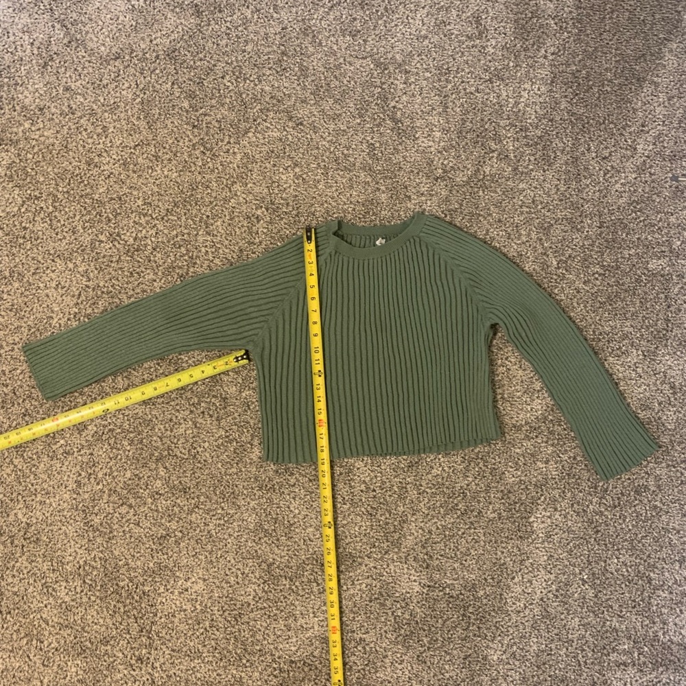 Green Ribbed Knit Sweater - Picture 3 of 3
